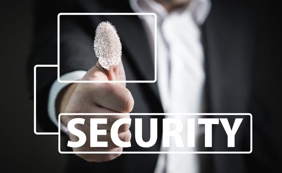 Samsung Galaxy S10 Fingerprint Sensor Allegedly Bypassed with a Cheap Gel Screen Protector
