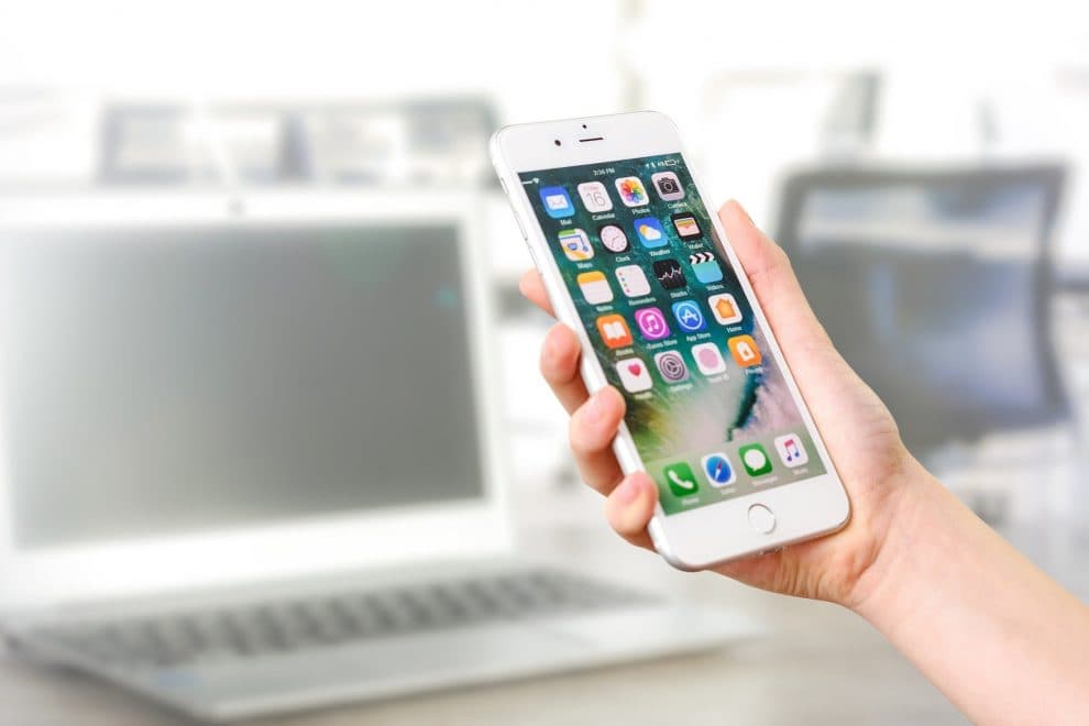 Unc0ver Hackers Find New Zero Day Bug to Jailbreak iOS 13.5